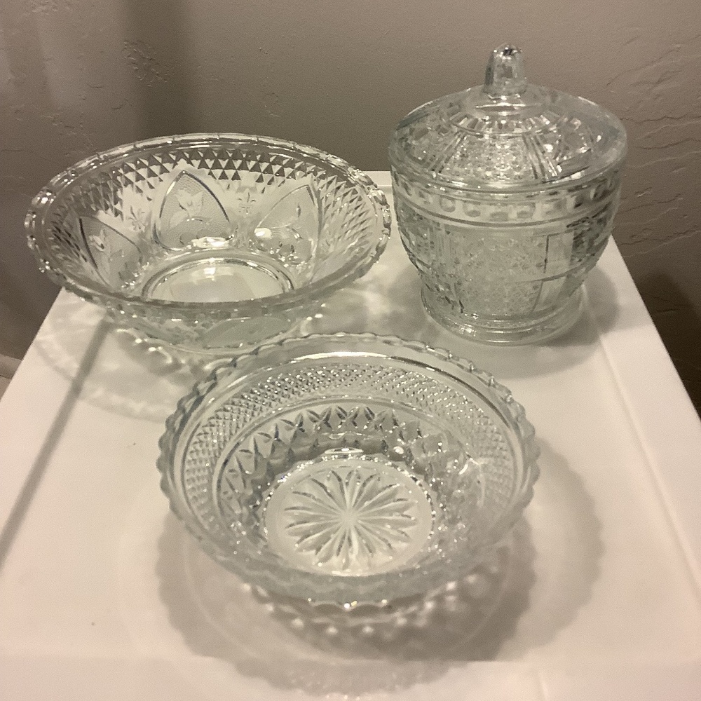 Candy Bowls and Candy Dishes